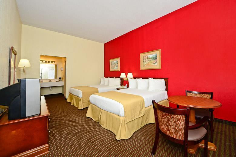 Manchester Heritage Inn & Suites Buitenkant foto